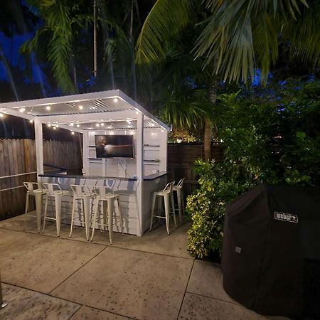 Duval Street Suite W Parking And Pool Key West Eksteriør billede