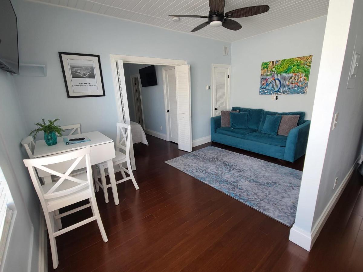 Duval Street Suite W Parking And Pool Key West Eksteriør billede